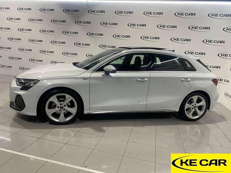Usata Audi A3 Sportback S-Line 150 CV (110 kW) 2025 Bianco Utilitaria