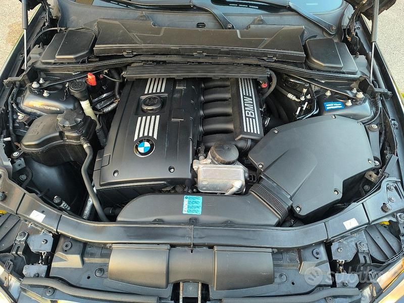 Usata BMW 330 231 CV (169 kW) 2009 Nero Coupé