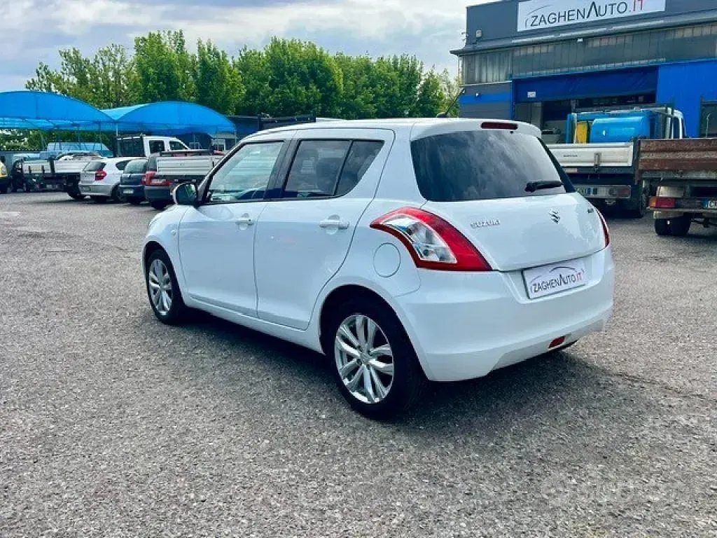 Usata Suzuki Swift 94 CV (69 kW) 2014 Bianco Utilitaria