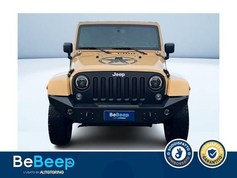 Begagnad Jeep Wrangler Sahara 200 HK (147 kW) 2014 Beige SUV