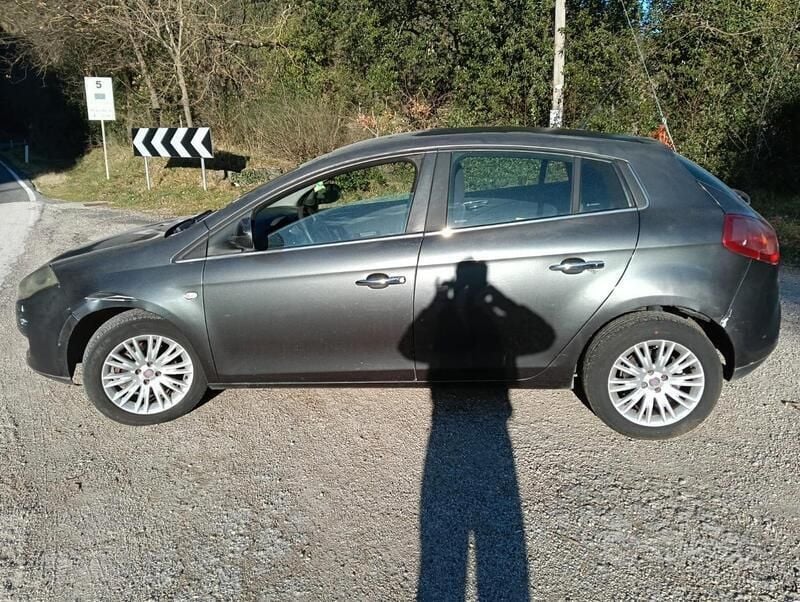 Usata Fiat Bravo 103 CV (75 kW) 2009 Utilitaria