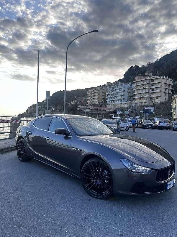 Usata Maserati Ghibli 275 CV (202 kW) 2016 Marrone Berlina