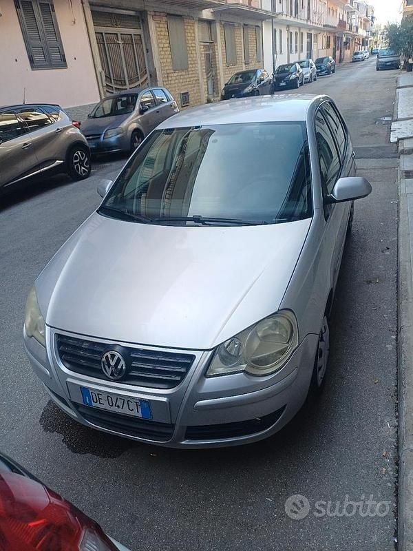 Usata VW Polo 64 CV (47 kW) 2006 Grigio Berlina