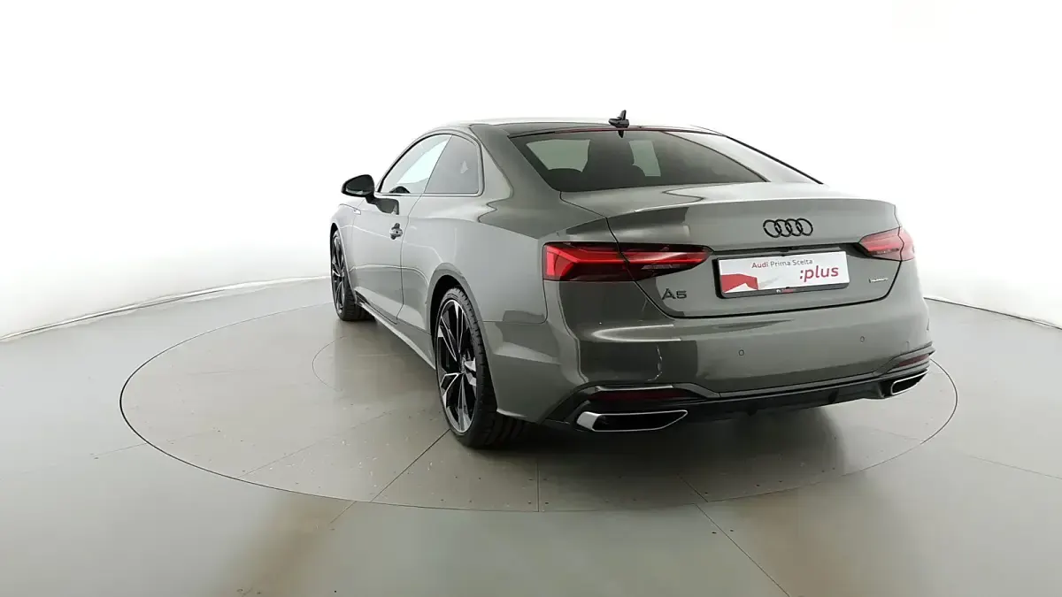 Nuova Audi Coupé S-Line 204 CV (150 kW) 2025 Grigio chronos metalizzato Coupé