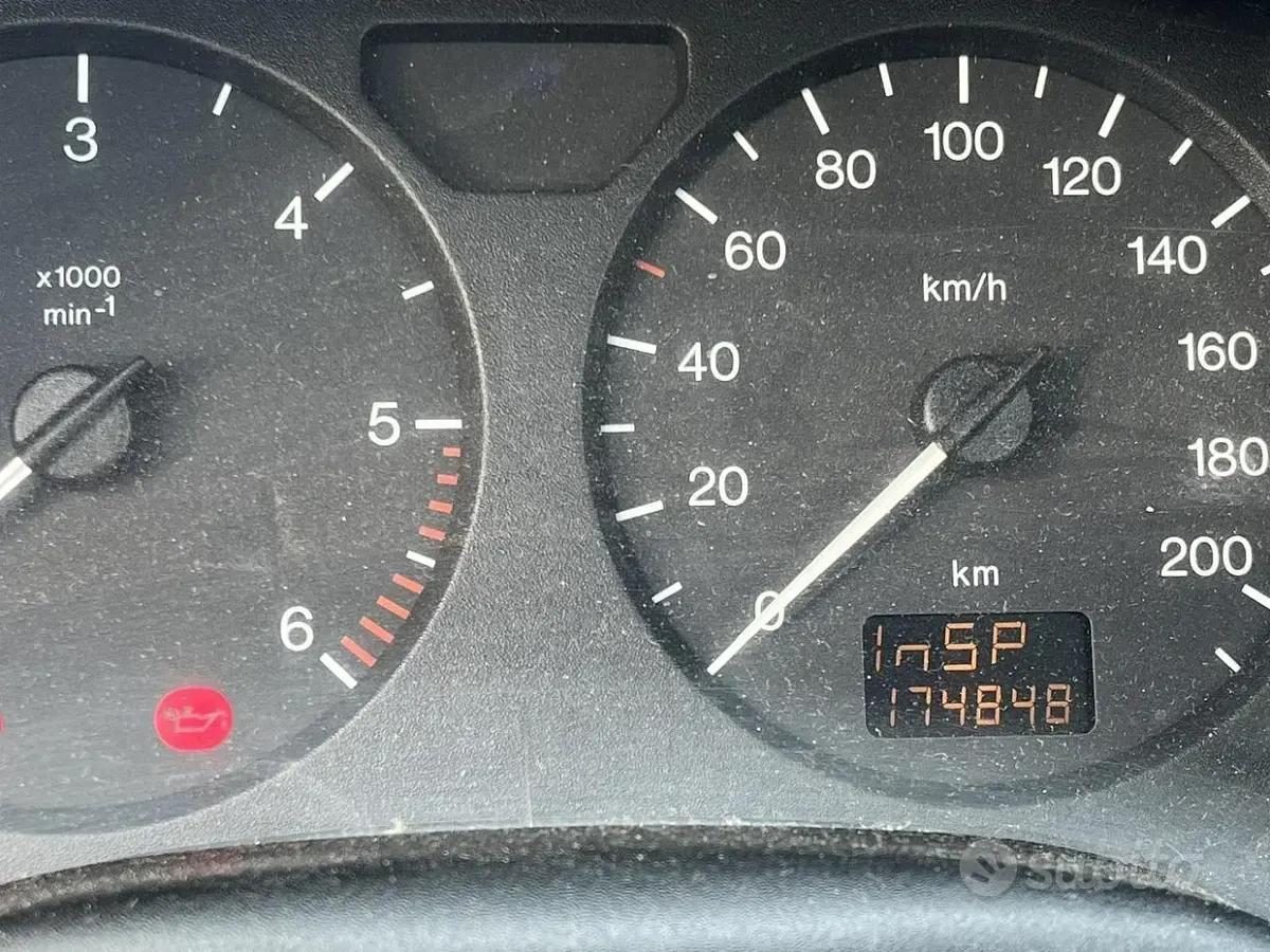 Usata Opel Astra 136 CV (100 kW) 1999 Blu Station wagon