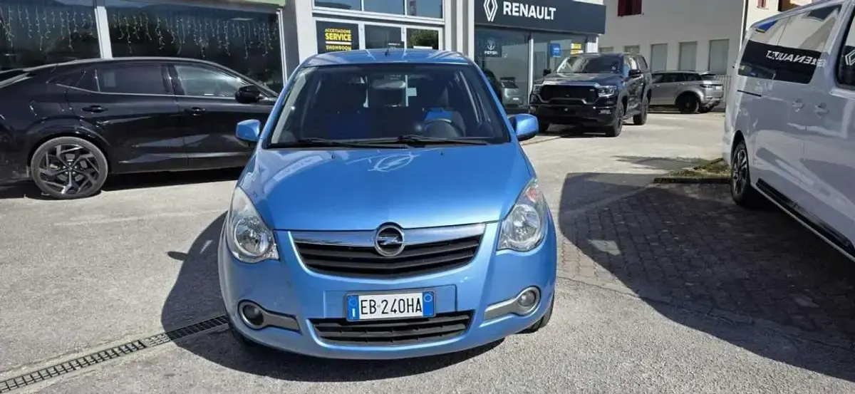 Usata Opel Agila Enjoy 86 CV (63 kW) 2009 Blu Utilitaria