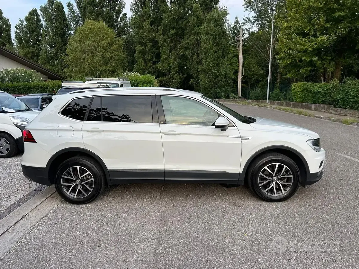 Usata VW Tiguan Sport 150 CV (110 kW) 2020 Bianco SUV
