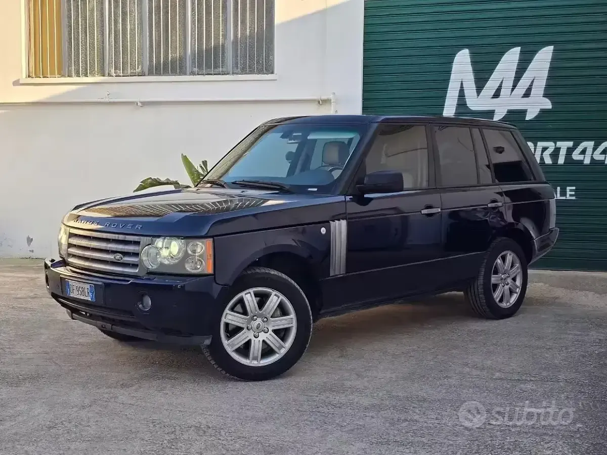 Usata Land Rover Range Rover Vogue 272 CV (200 kW) 2007 Bluazzurro SUV
