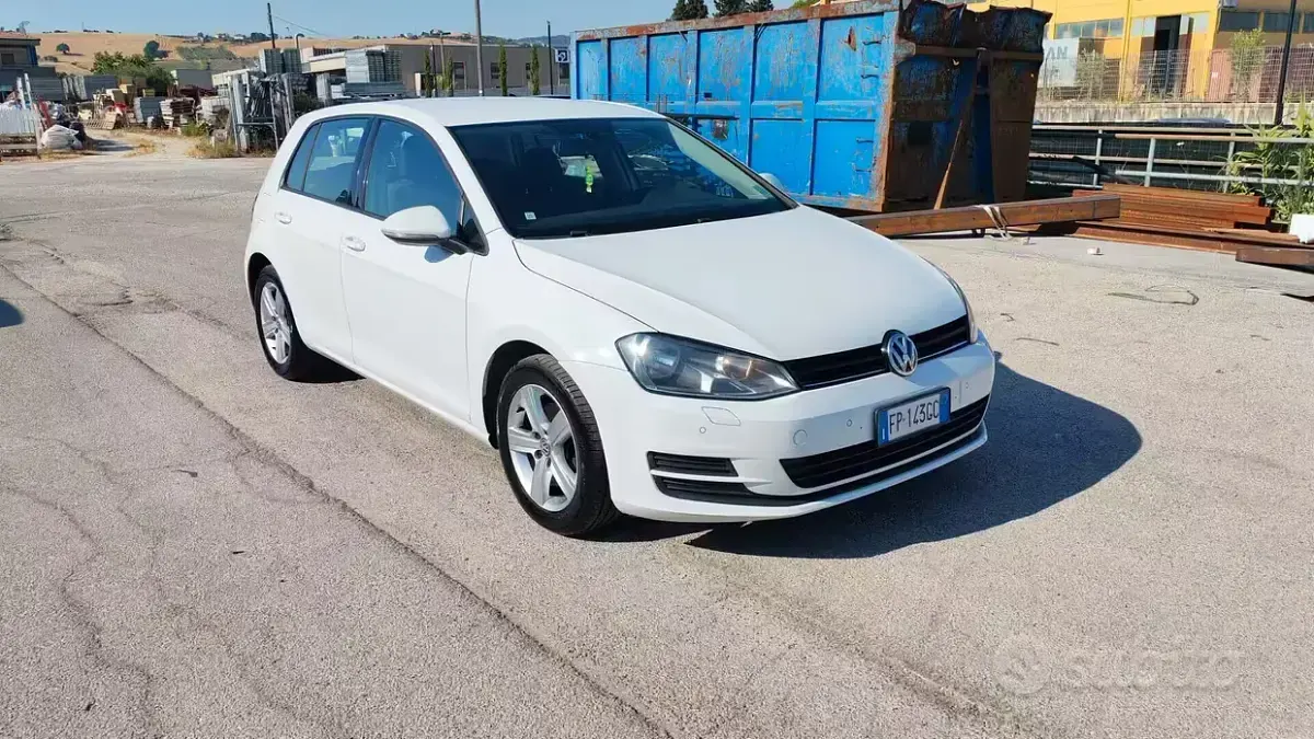 Usata VW Golf VII Highline 150 CV (110 kW) 2014 Bianco Berlina