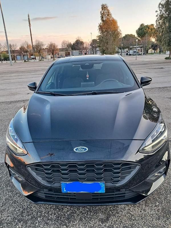 Usata Ford Focus ST-Line 2019 Nero Utilitaria