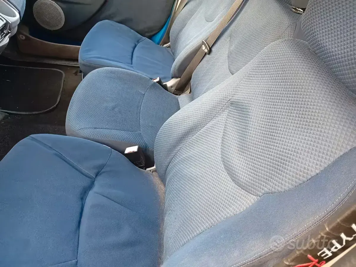 Usata Fiat Multipla 116 CV (85 kW) 2004 Bluazzurro Monovolume