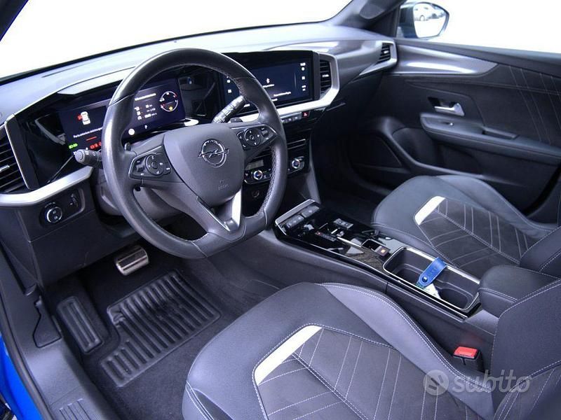 Usata Opel Mokka Ultimate 131 CV (96 kW) 2022 Blu SUV