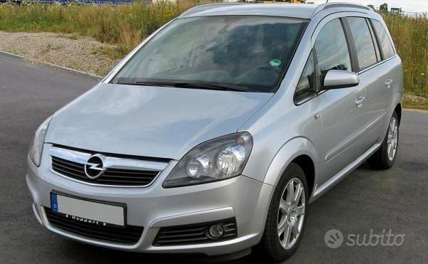 Usata 2005 Opel Zafira Monovolume | 3500 € (Buon prezzo) - Immagine 1/1