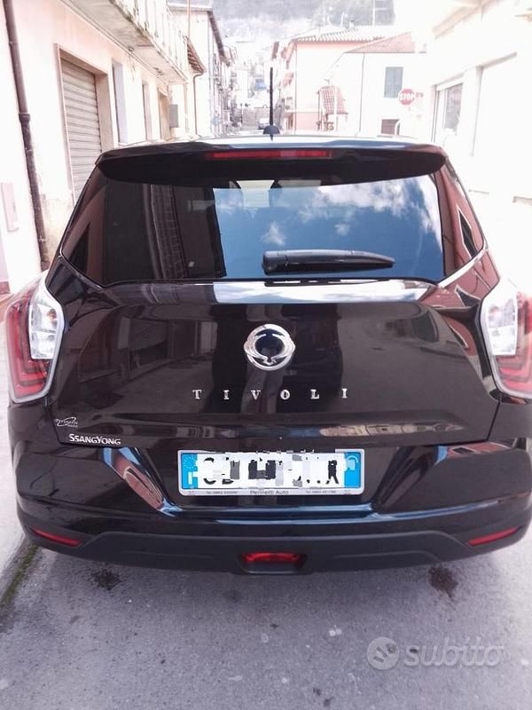 Usata Ssangyong (KGM) Tivoli 2020 Nero SUV