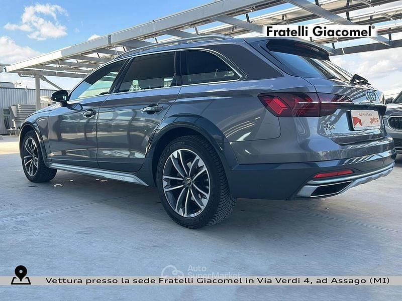 Usata Audi A4 Allroad Business 204 CV (150 kW) 2021 Z8 grigio terra metallizzato Station wagon