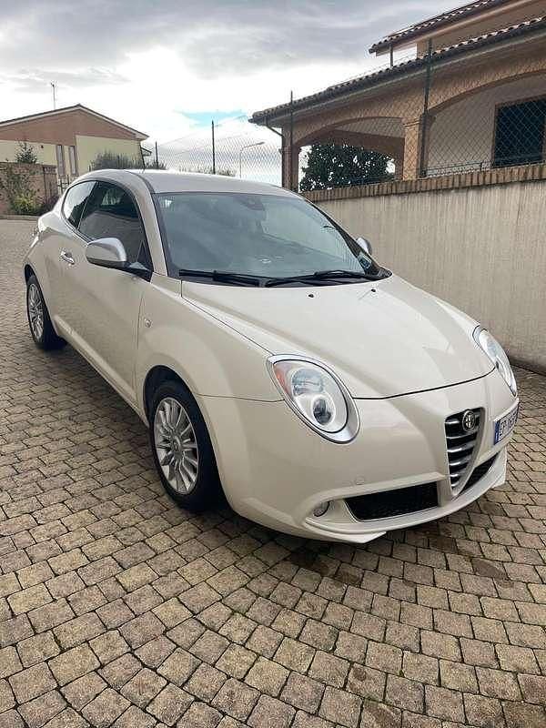 Usata 2013 Alfa Romeo MiTo Due volumi | 7500 € (Cara) - Immagine 1/4