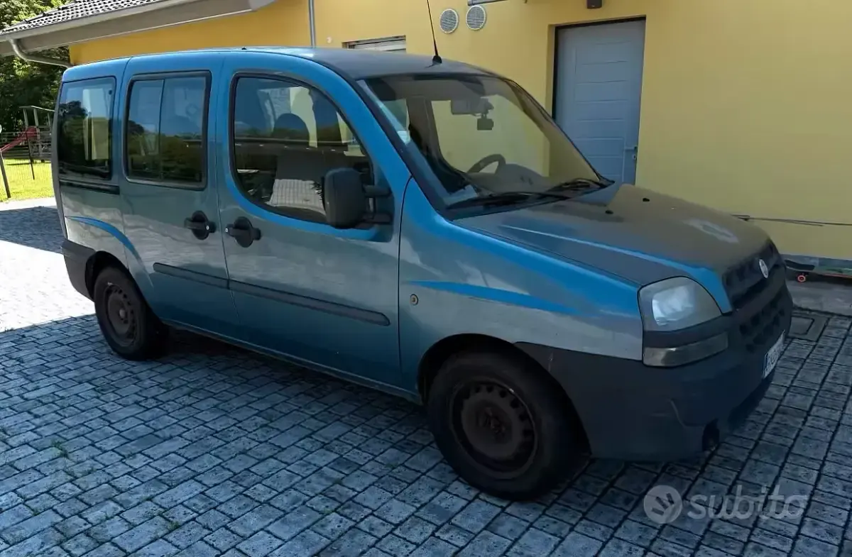 Usata Fiat Doblò 2001 Blu Monovolume