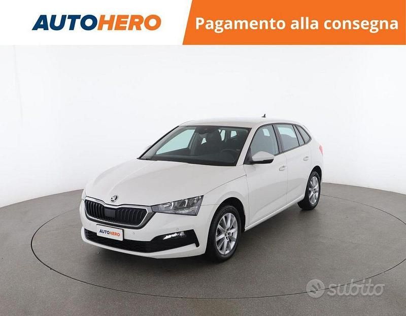 Bianco Usata 2022 Skoda Scala Due volumi | 15.599 € (Buon prezzo) - Immagine 1/2