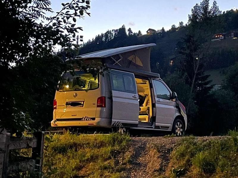 Usata VW California Beach 140 CV (102 kW) 2012 Bianco Furgone