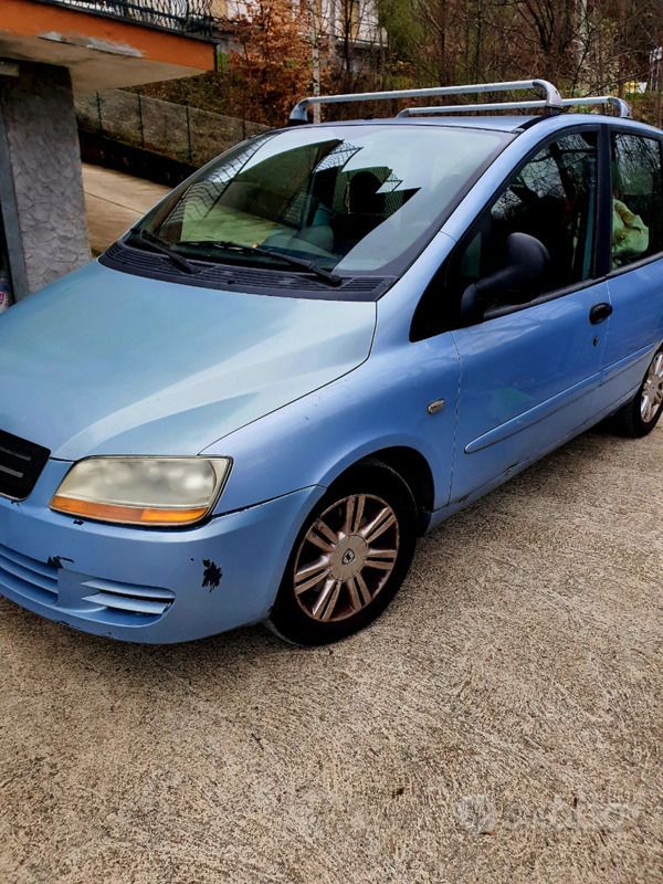 Usata 2004 Fiat Multipla Monovolume | 800 € - Immagine 1/3