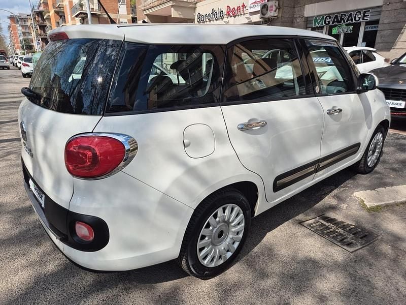Usata Fiat 500L Lounge 95 CV (69 kW) 2017 Bianco Monovolume
