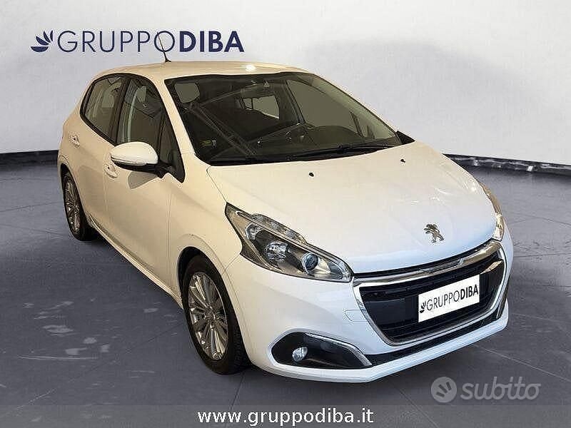 Usata Peugeot 208 Allure 102 CV (75 kW) 2019 Bianco Utilitaria