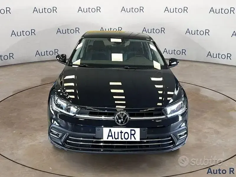 Usata VW Polo Style 95 CV (69 kW) 2023 Nero Utilitaria