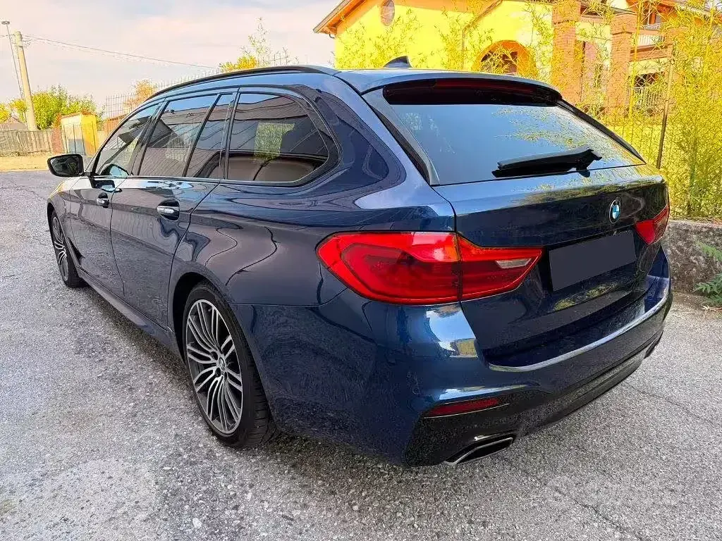Usata BMW 520 M Sport 190 CV (139 kW) 2018 Blu Station wagon