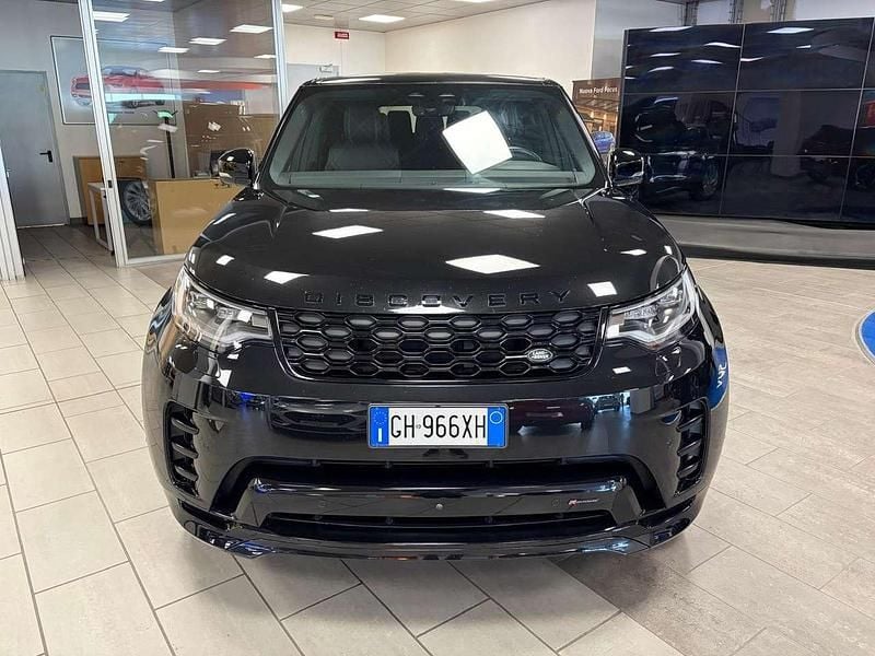 Usata Land Rover Discovery 5 R-Dynamic 249 CV (183 kW) 2022 Nero metallizzato SUV