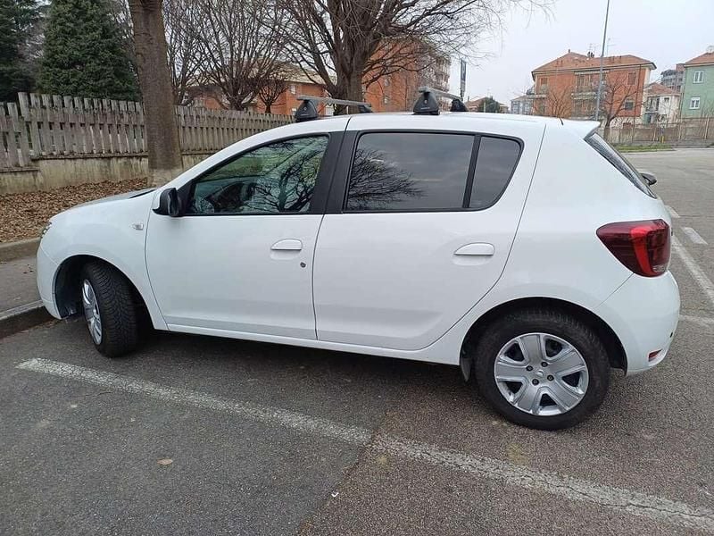 Usata Dacia Sandero Comfort 101 CV (74 kW) 2021 Bianco Furgone