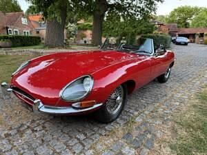 Rosso Usata 1964 Jaguar E-Type Cabrio | 114.543 € - Immagine 1/4
