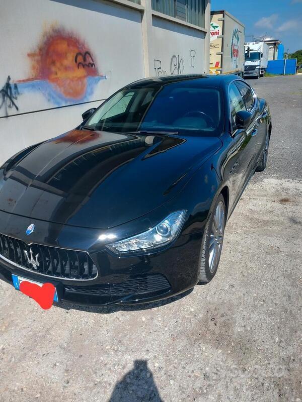 Usato 2017 Maserati Ghibli 3.0 Diesel 250 CV (26.000 €)
