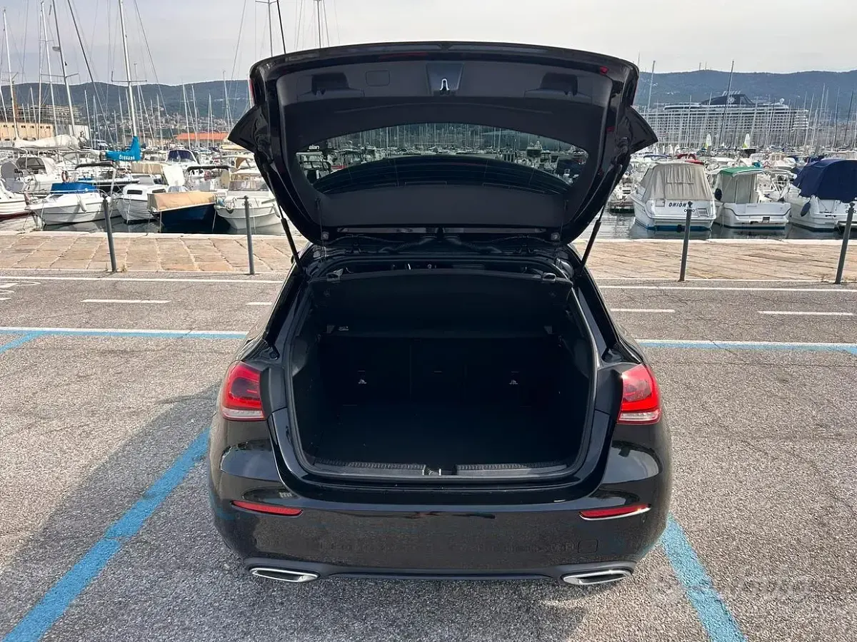 Usata Mercedes 180 Edition 116 CV (85 kW) 2021 Nero Berlina