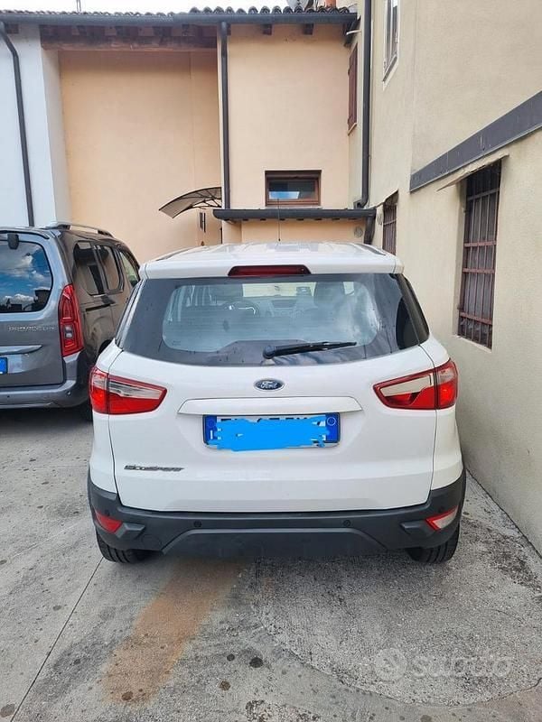 Usado Ford Ecosport 110 HP (80 kW) 2017 Branco SUV