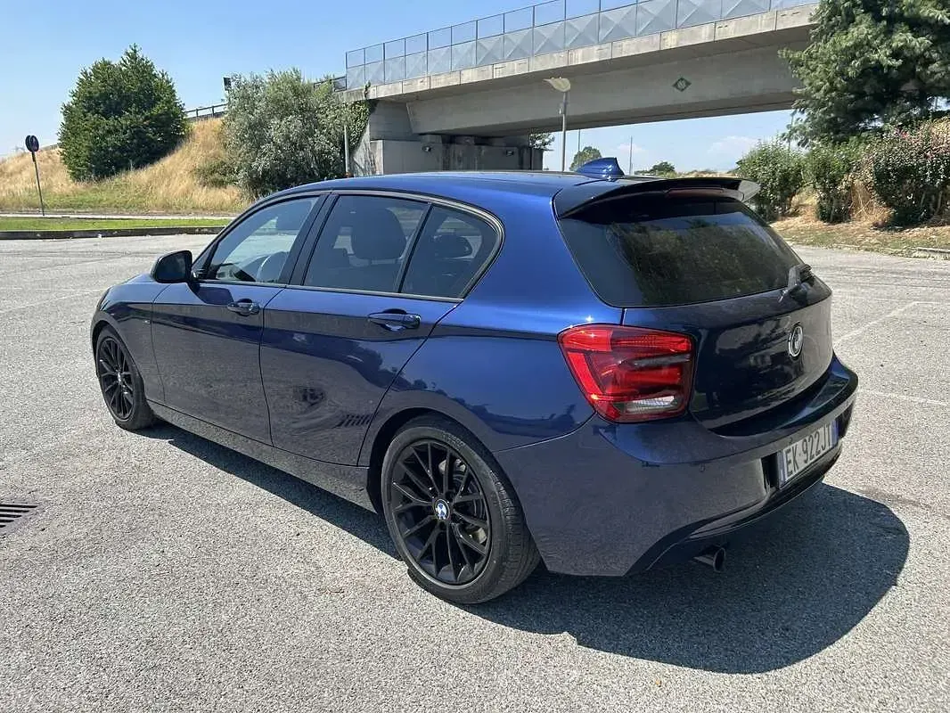 Usata BMW 120 Sport Line 184 CV (135 kW) 2011 Bluazzurro Utilitaria