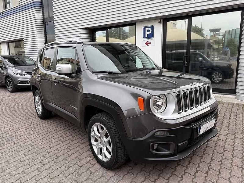 Usata Jeep Renegade Limited 140 CV (102 kW) 2016 Grigio / metallizzato SUV