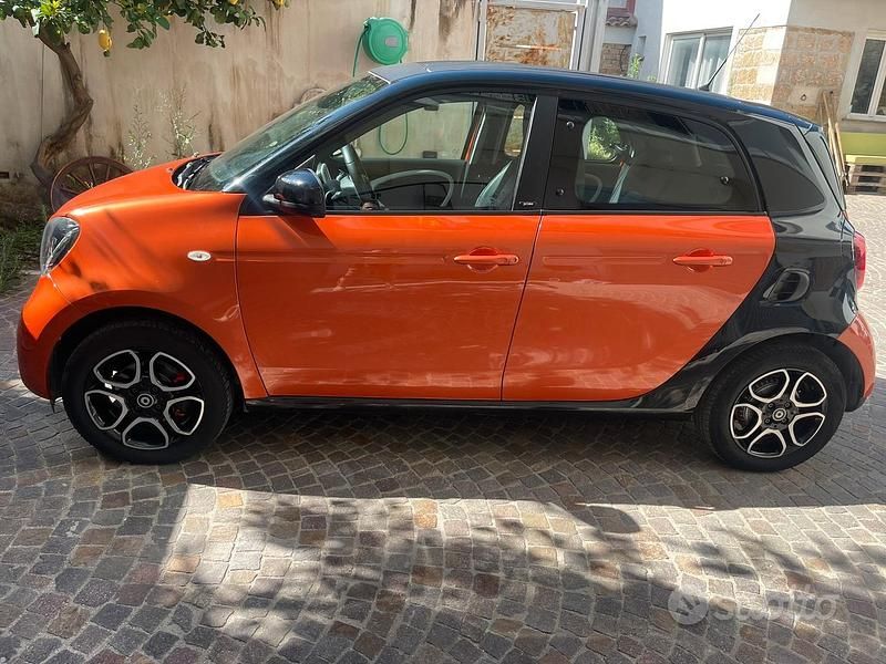Usata Smart ForFour 2016 Utilitaria