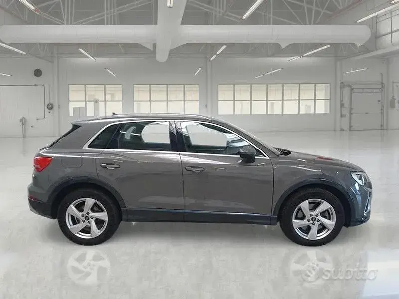 Usata Audi Q3 Advanced 200 CV (147 kW) 2020 Grigio SUV