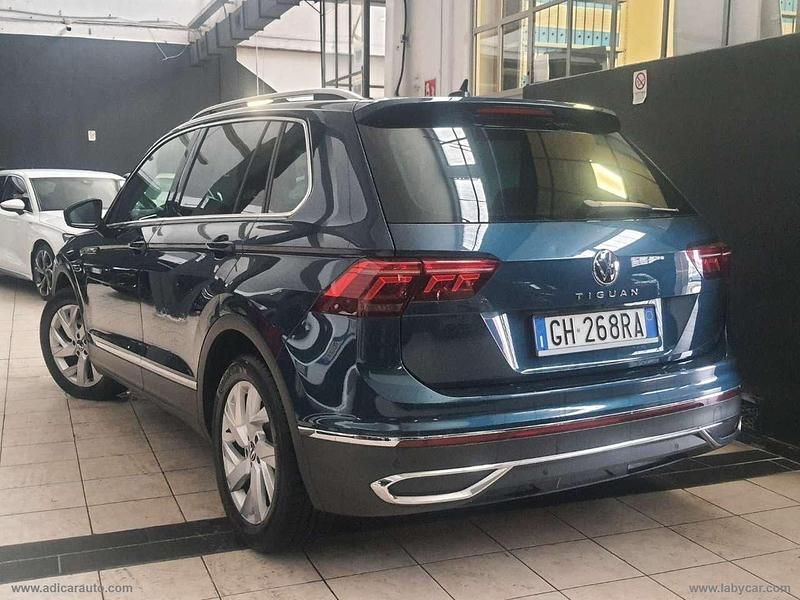 Usata VW Tiguan 150 CV (110 kW) 2022 Blu SUV