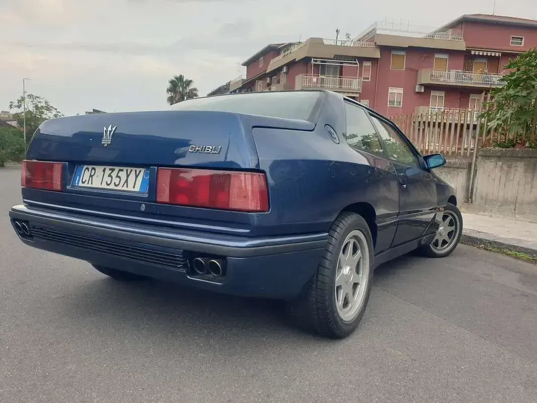 Usata Maserati Ghibli 305 CV (224 kW) 1993 Blu/azzurro Coupé