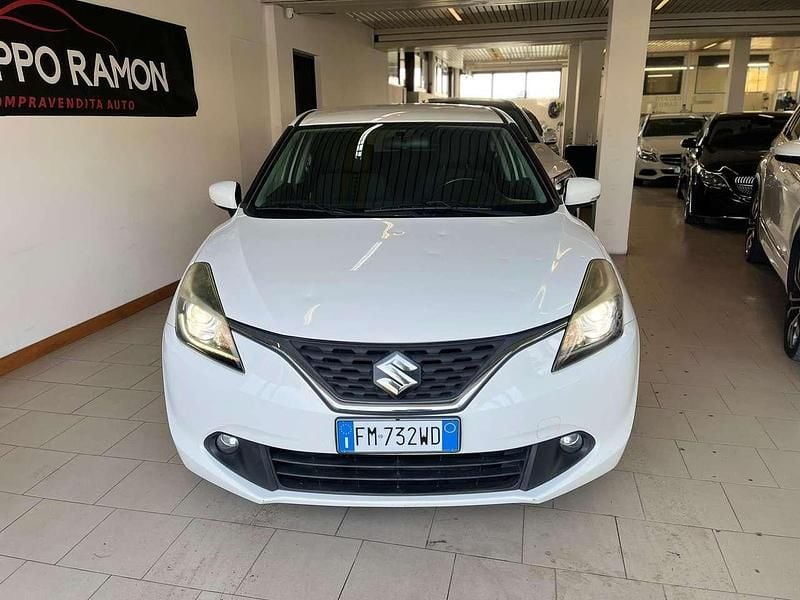 Usata Suzuki Baleno 90 CV (66 kW) 2017 Bianco Utilitaria