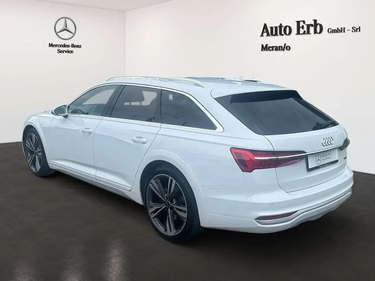Usata Audi A6 Allroad 344 CV (253 kW) 2022 Bianco giachio Station wagon