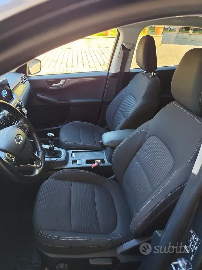 Usata Ford Kuga Titanium X 120 CV (88 kW) 2021 Grigio SUV