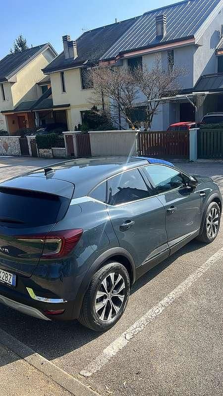 Usata Renault Captur Techno 101 CV (74 kW) 2024 SUV