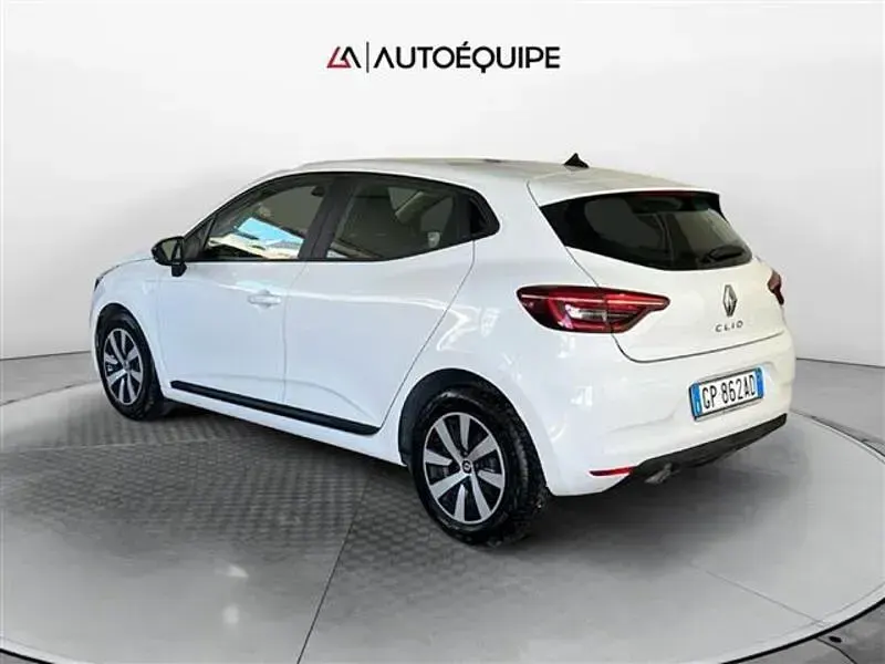 Usata Renault Clio Equilibre 100 CV (73 kW) 2023 Bianco Utilitaria