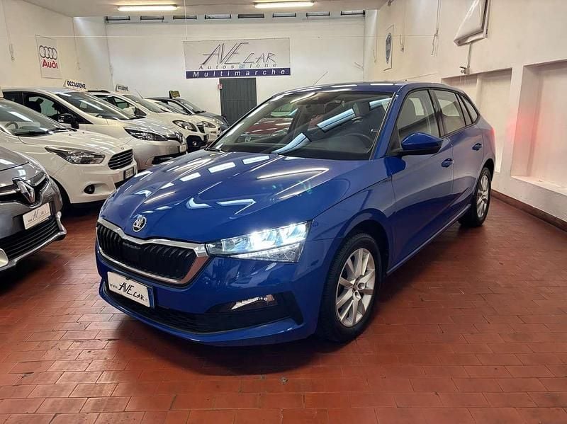 Blu/azzurro Usata 2020 Skoda Scala Ambition Utilitaria | 12.990 € (Super prezzo) - Immagine 1/4