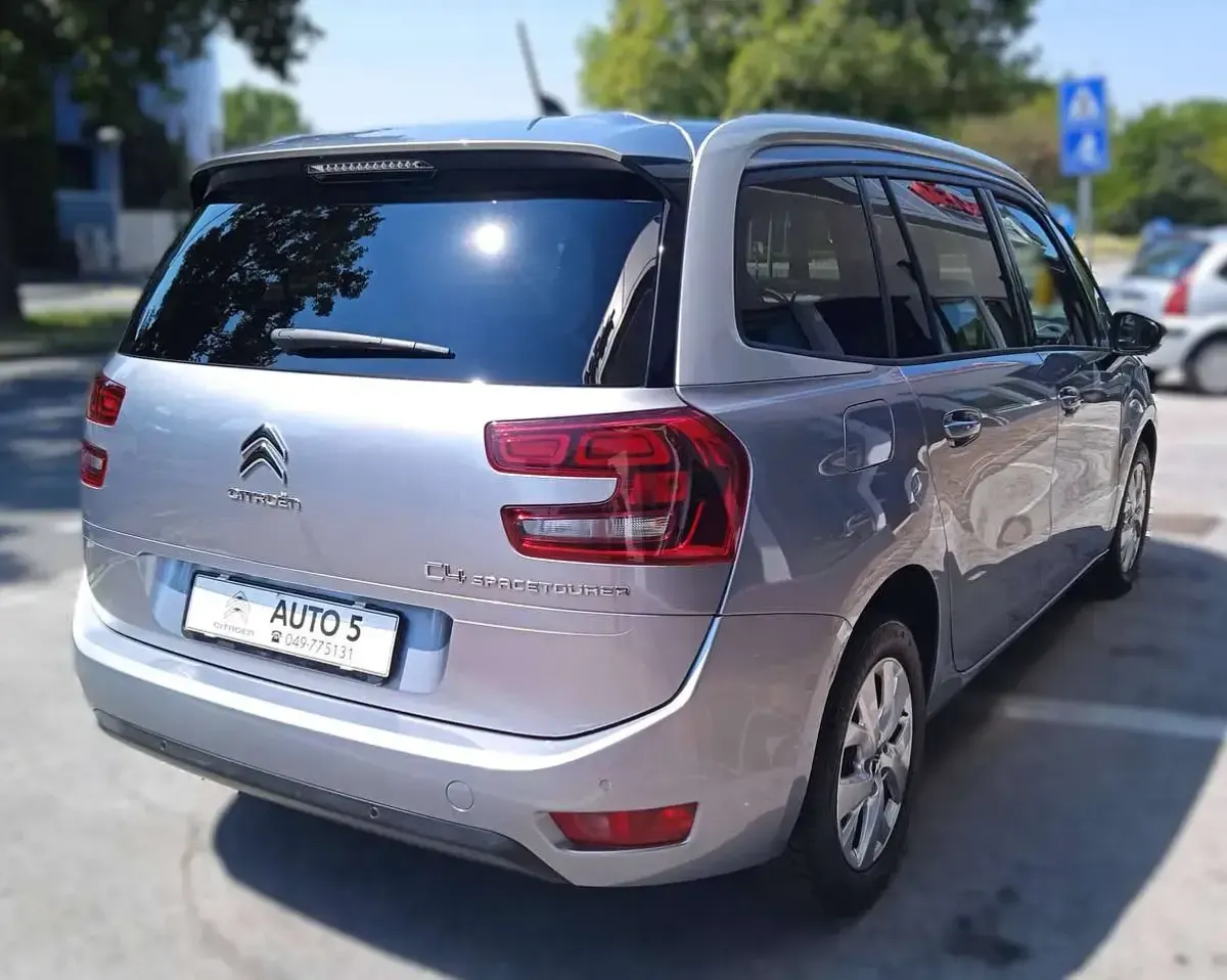 Usata Citroën C4 SpaceTourer Feel 131 CV (96 kW) 2021 Steel grey Monovolume