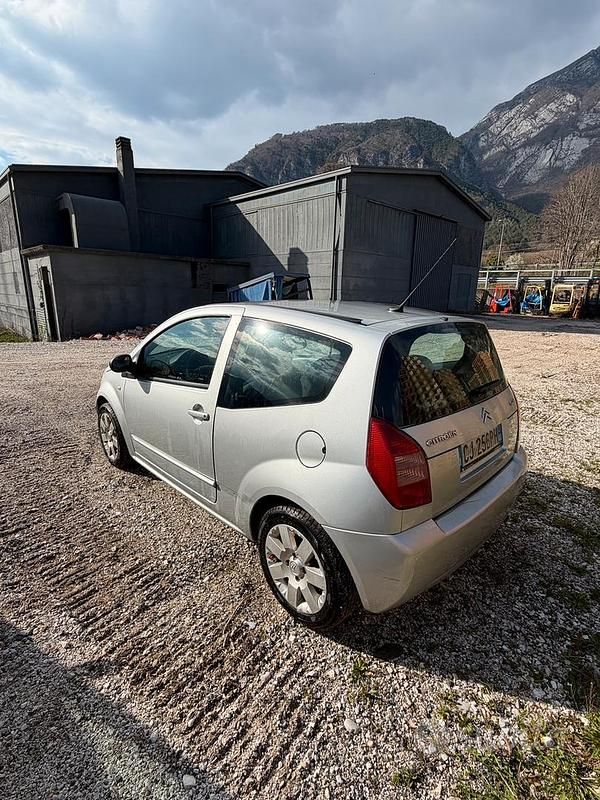 Usata Citroën C2 68 CV (50 kW) 2003 Grigio Utilitaria