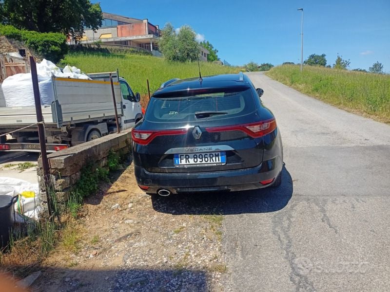 Usata Renault Mégane GrandTour 116 CV (85 kW) 2018 Nero Station wagon