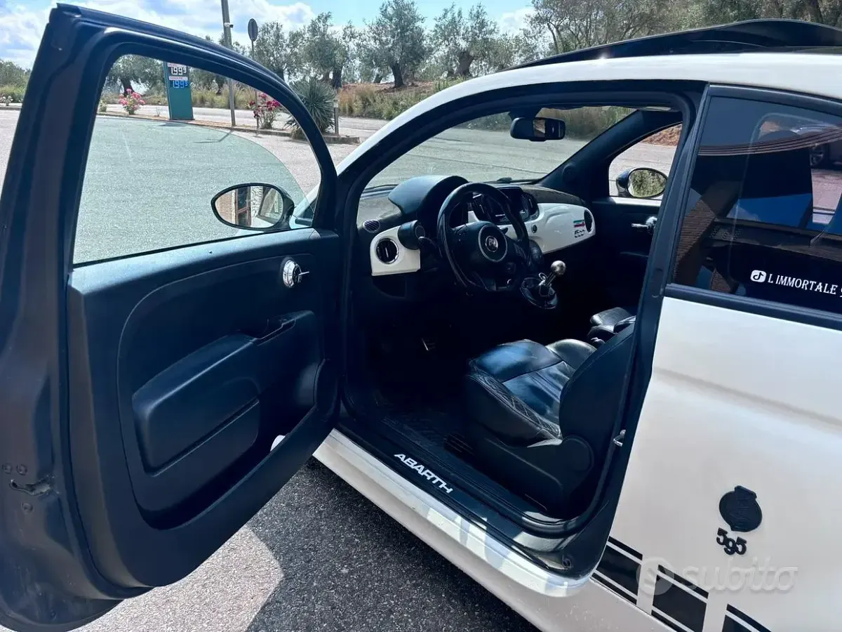Usata Abarth 500 135 CV (99 kW) 2013 Bianco Berlina
